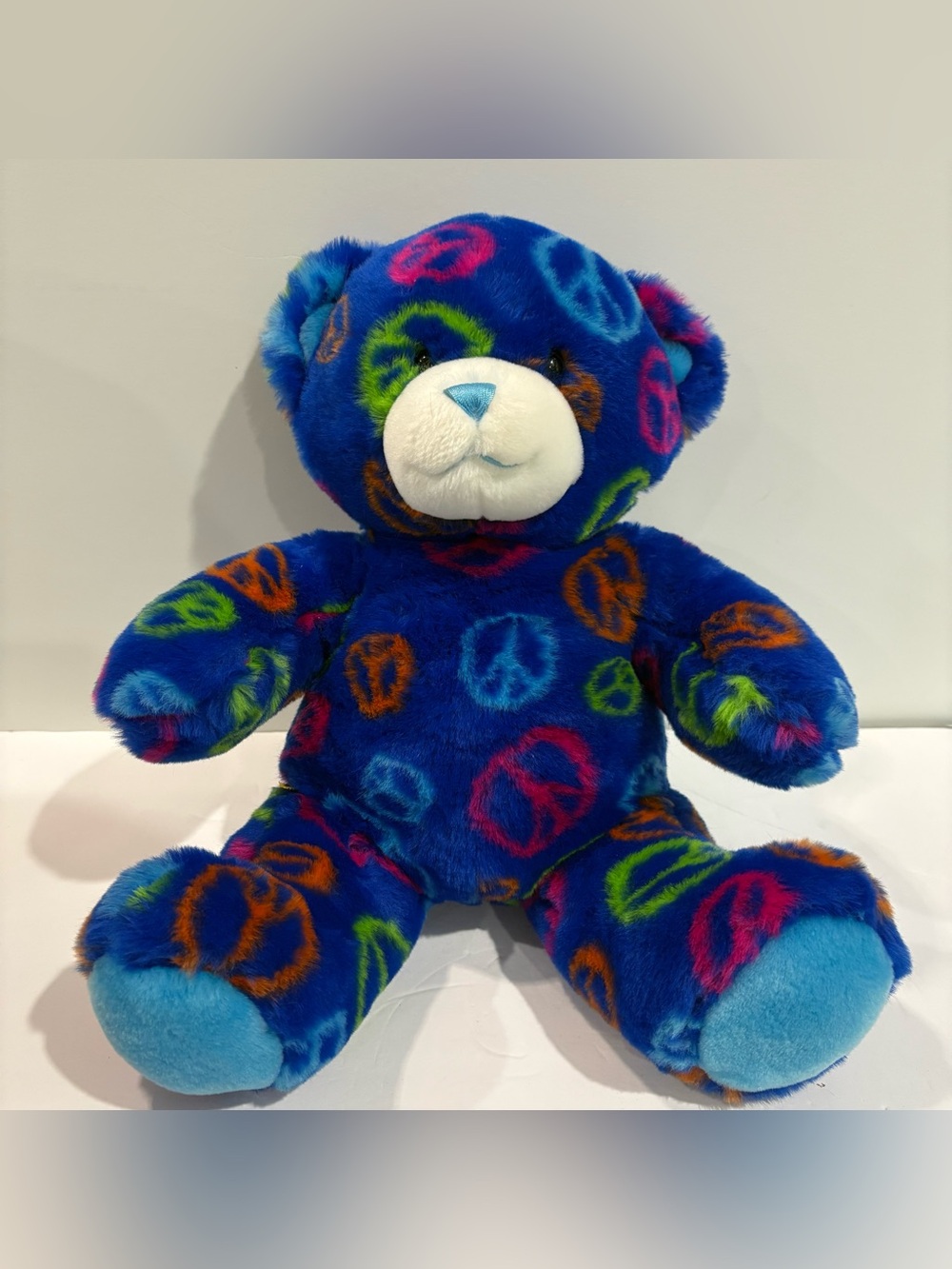 Build‎ A Bear Workshop Peace Sign Teddy Bear Plush Royal Blue Retired